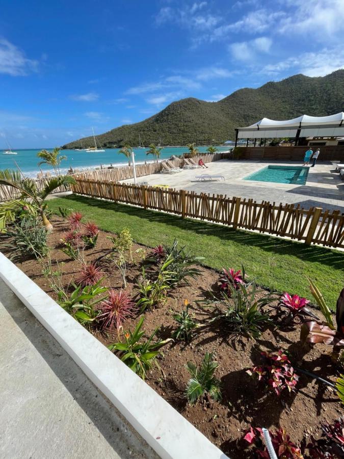 Le Domaine Anse Marcel Beach Resort Exterior foto