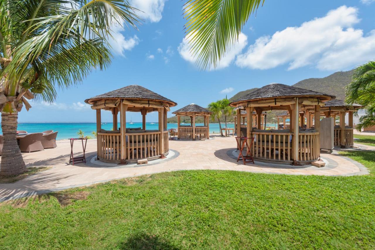 Le Domaine Anse Marcel Beach Resort Exterior foto