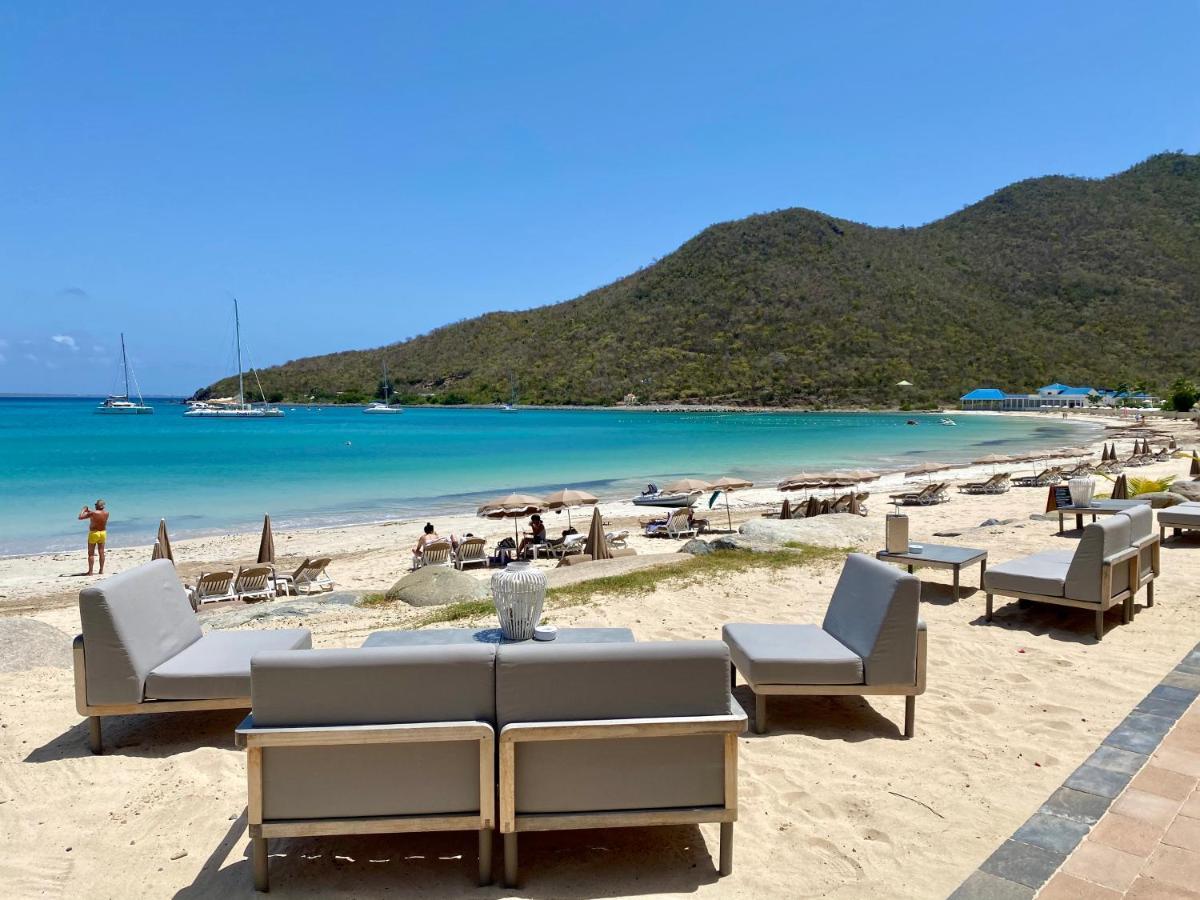 Le Domaine Anse Marcel Beach Resort Exterior foto
