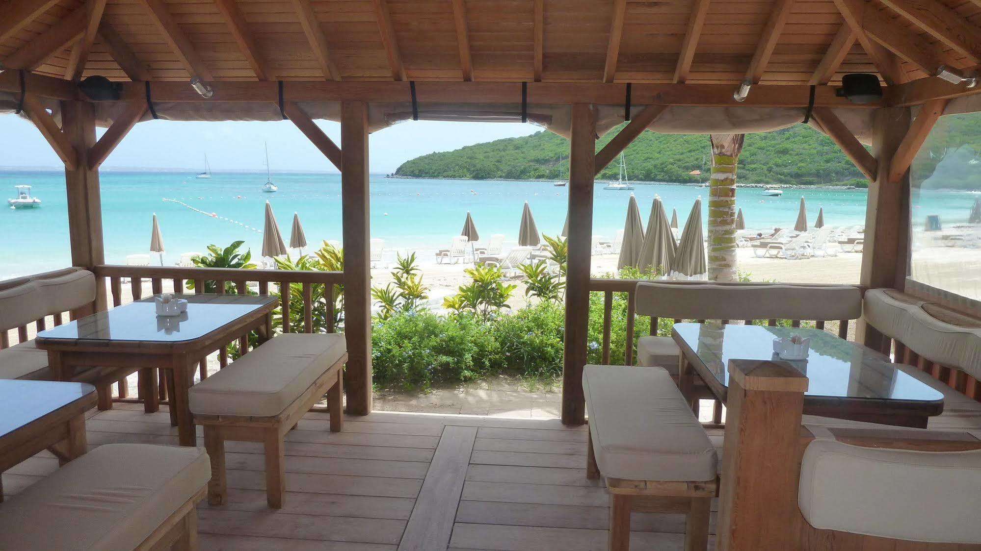 Le Domaine Anse Marcel Beach Resort Exterior foto
